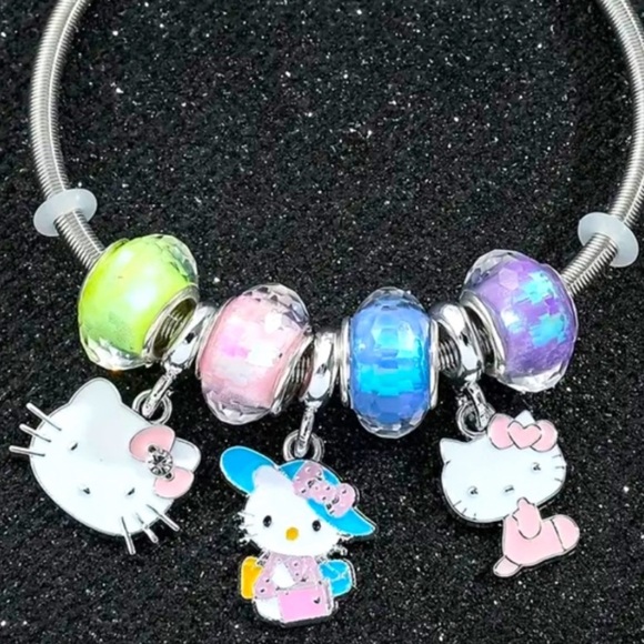 Hello Kitty Jewelry - 💚💗💙💜 Hello Kitty Stretch Bangle Charm Bracelet